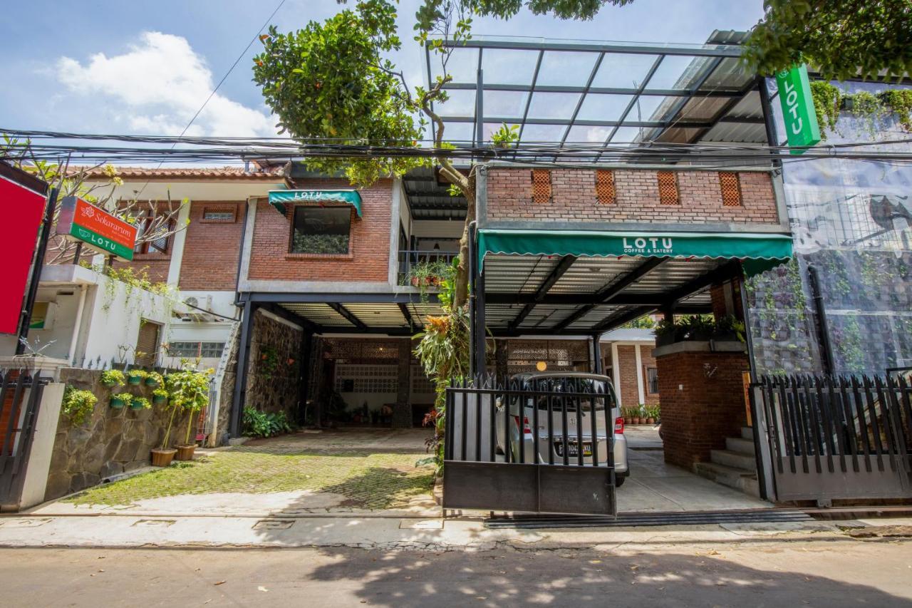 Sekararum Butik Syariah Guesthouse บันดุง ภายนอก รูปภาพ