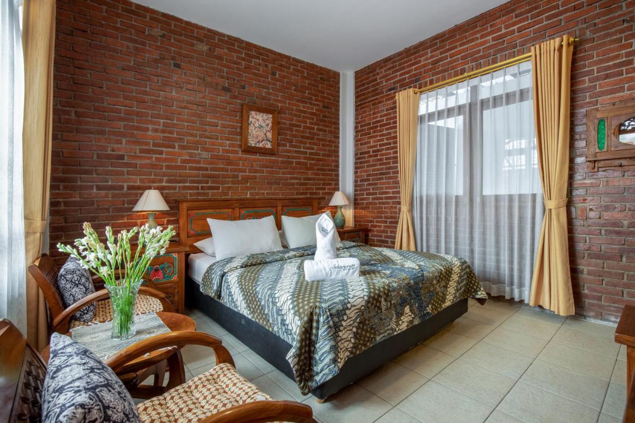 Sekararum Butik Syariah Guesthouse บันดุง ภายนอก รูปภาพ