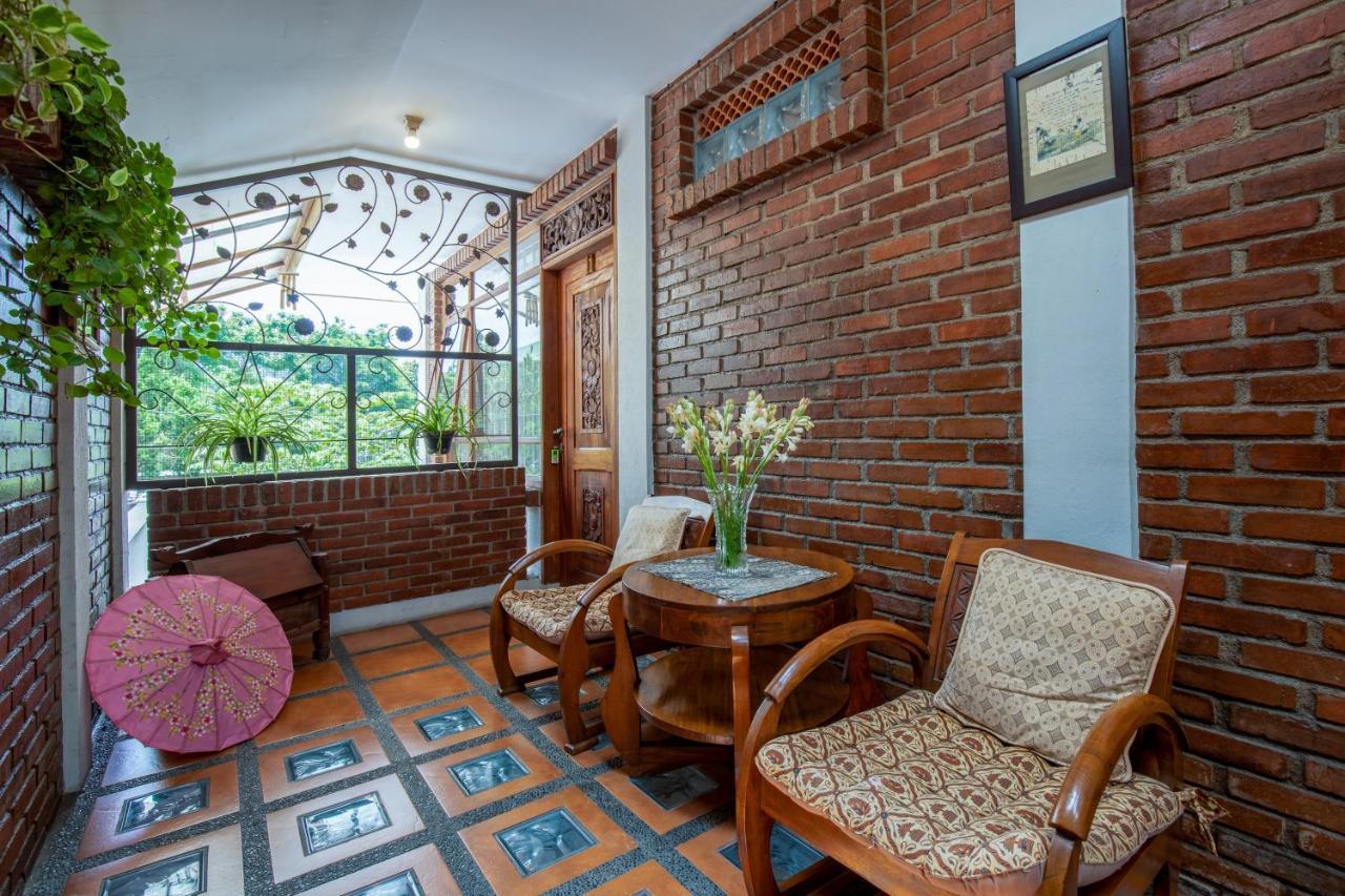 Sekararum Butik Syariah Guesthouse บันดุง ภายนอก รูปภาพ