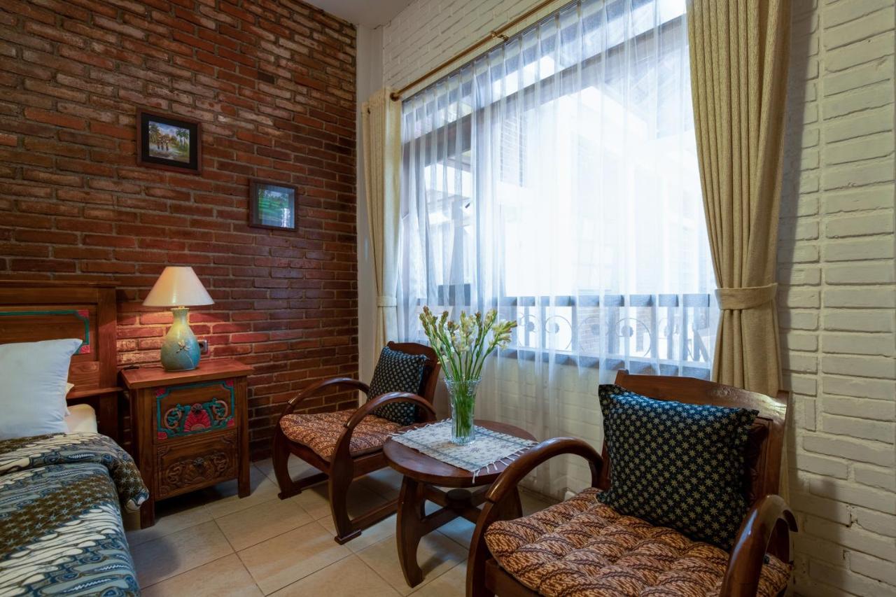 Sekararum Butik Syariah Guesthouse บันดุง ภายนอก รูปภาพ