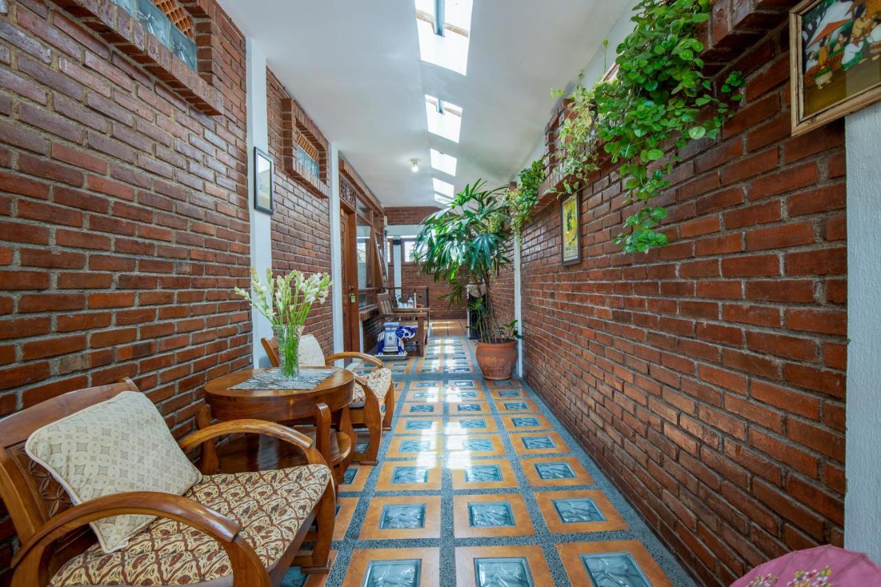 Sekararum Butik Syariah Guesthouse บันดุง ภายนอก รูปภาพ