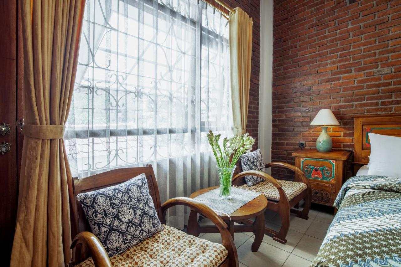 Sekararum Butik Syariah Guesthouse บันดุง ภายนอก รูปภาพ