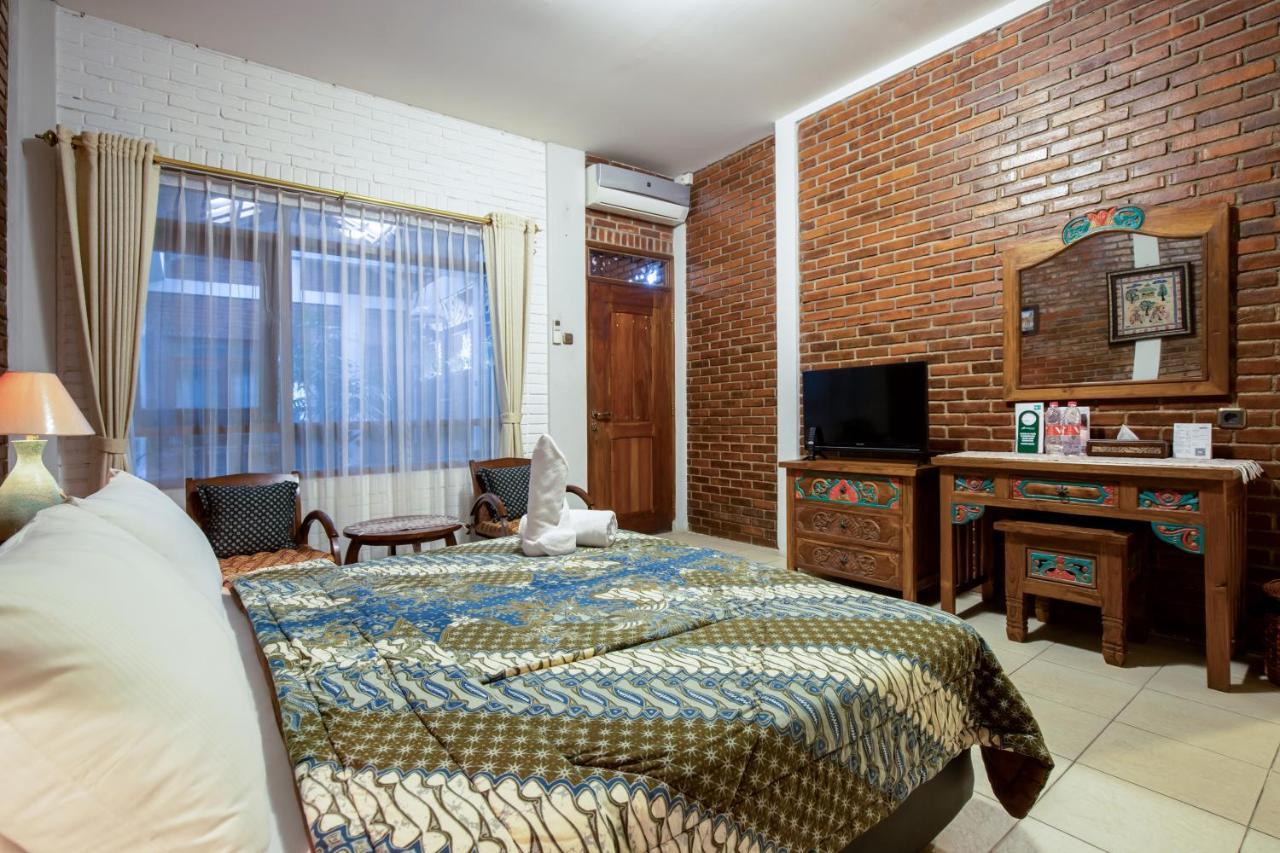 Sekararum Butik Syariah Guesthouse บันดุง ภายนอก รูปภาพ