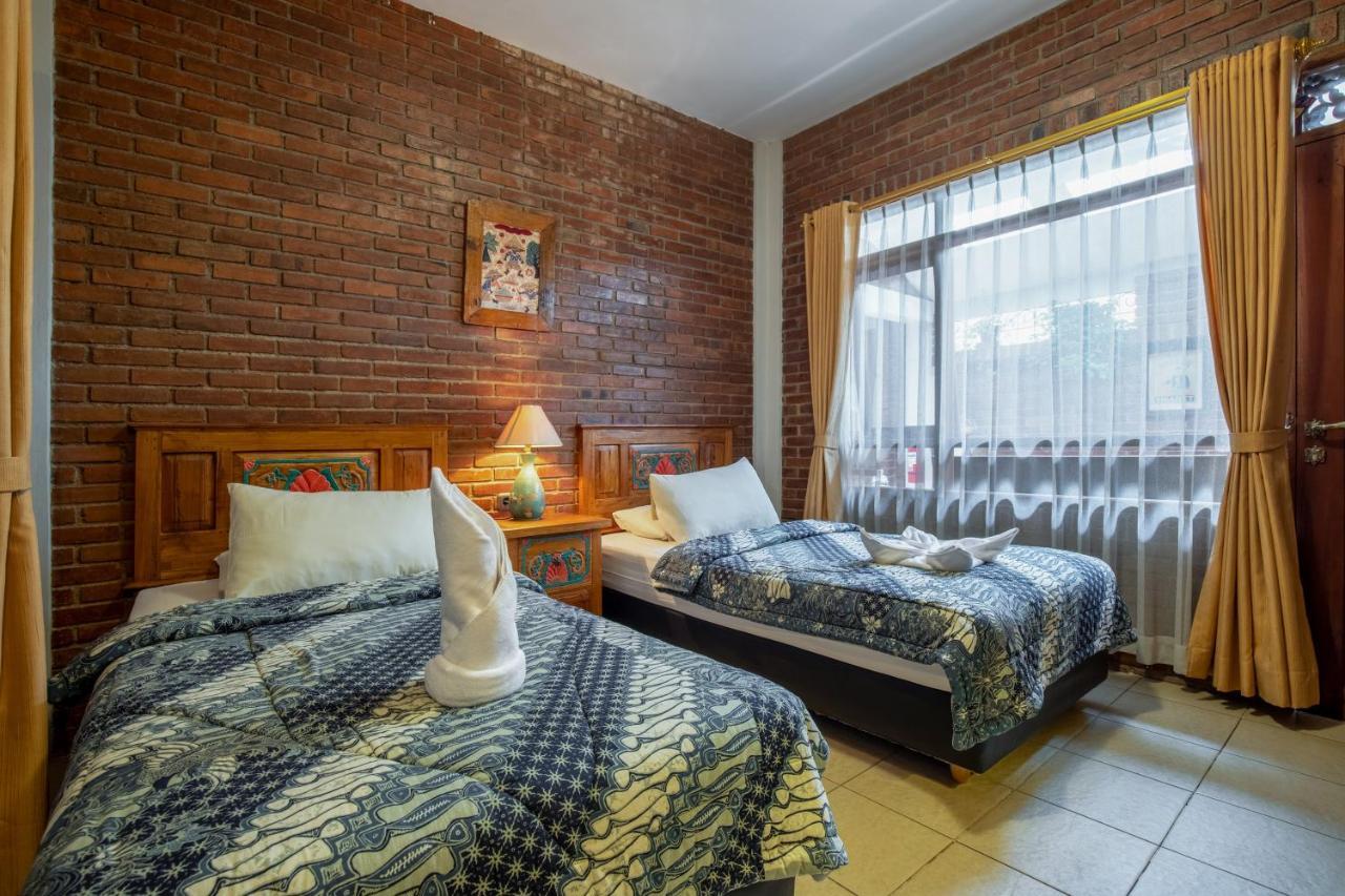 Sekararum Butik Syariah Guesthouse บันดุง ภายนอก รูปภาพ